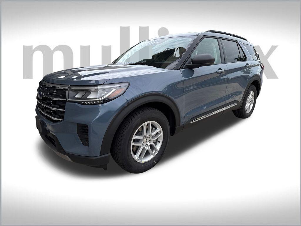 new 2025 Ford Explorer car, priced at $39,876