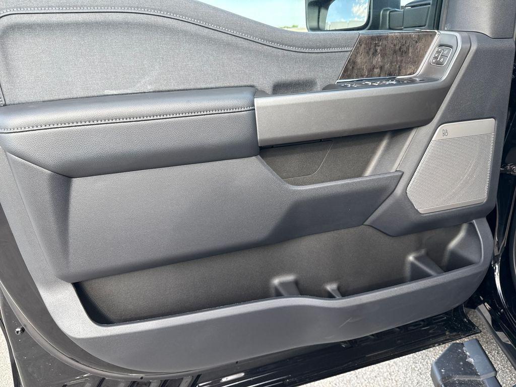 new 2025 Ford F-250 car, priced at $84,316