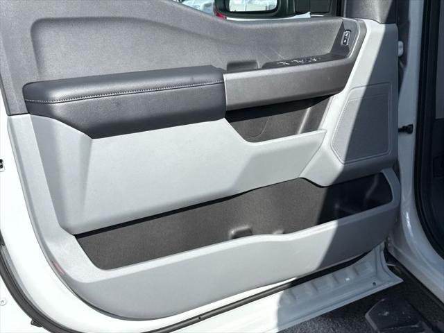 new 2025 Ford F-250 car, priced at $66,019