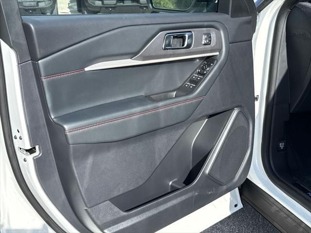 new 2025 Ford Explorer car, priced at $56,310