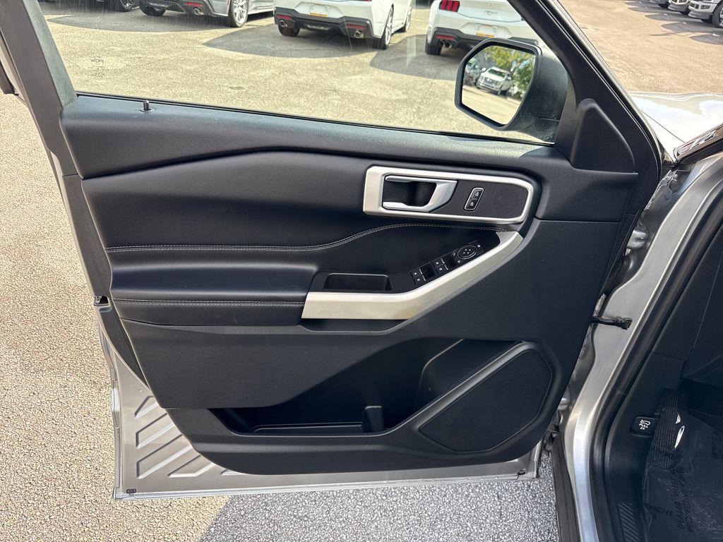used 2020 Ford Explorer car, priced at $20,900