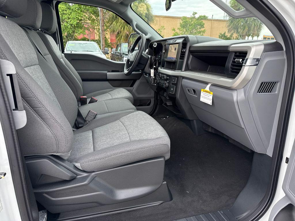new 2025 Ford F-350 car, priced at $56,943