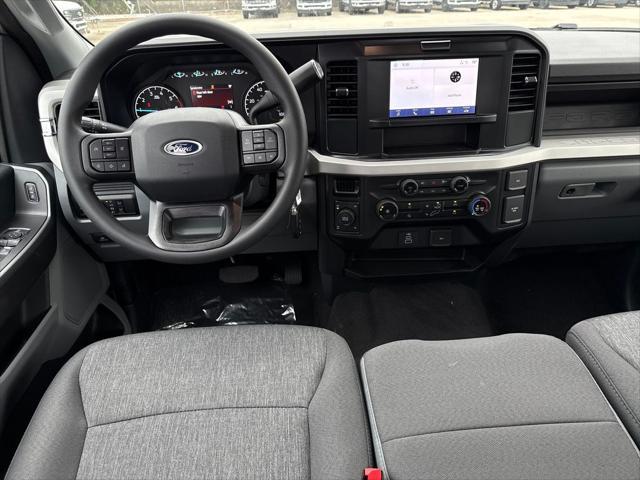 new 2025 Ford F-350 car