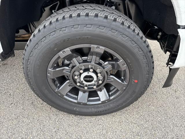 new 2025 Ford F-350 car