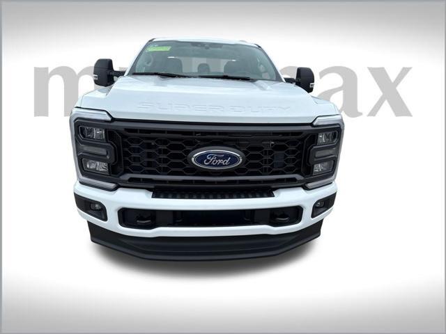 new 2025 Ford F-350 car