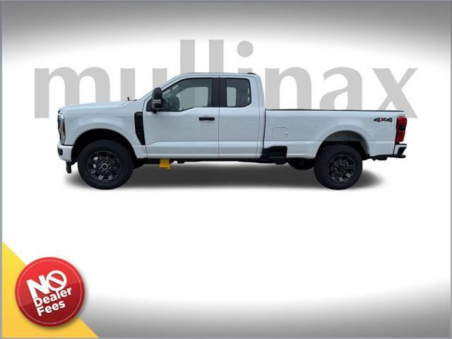 new 2025 Ford F-350 car