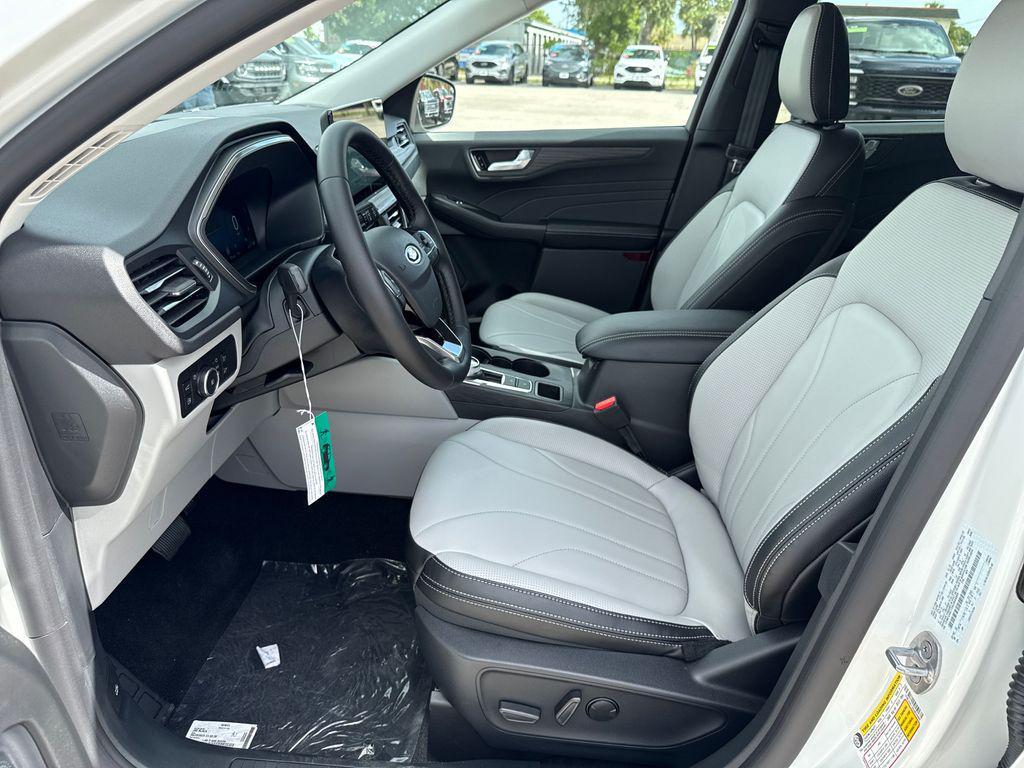 new 2025 Ford Escape PHEV car, priced at $39,589