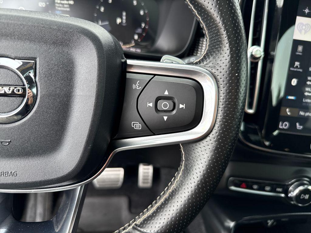 used 2019 Volvo XC40 car, priced at $18,901