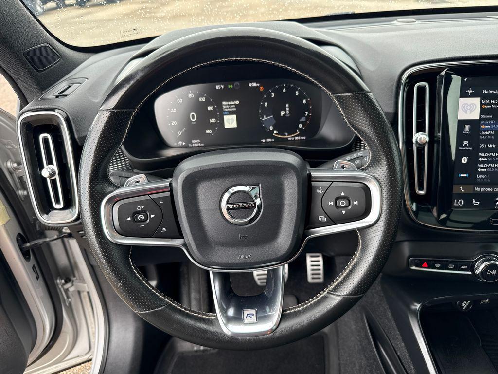 used 2019 Volvo XC40 car, priced at $18,901