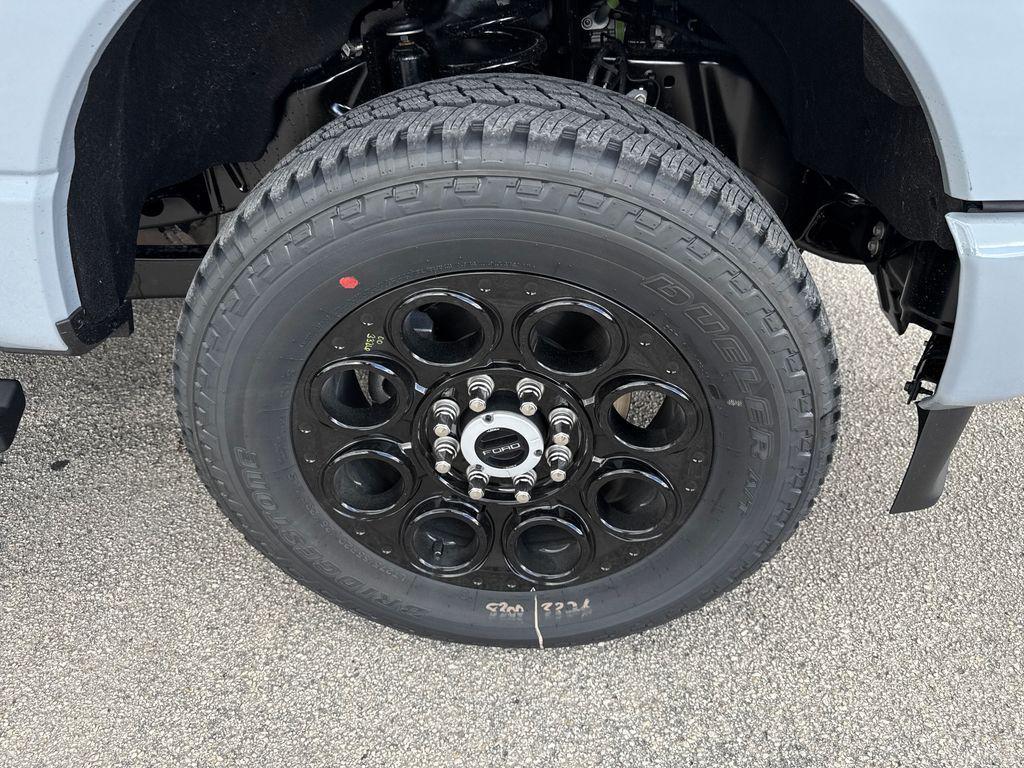 new 2025 Ford F-250 car, priced at $85,221