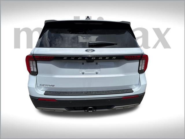 new 2025 Ford Explorer car, priced at $41,603