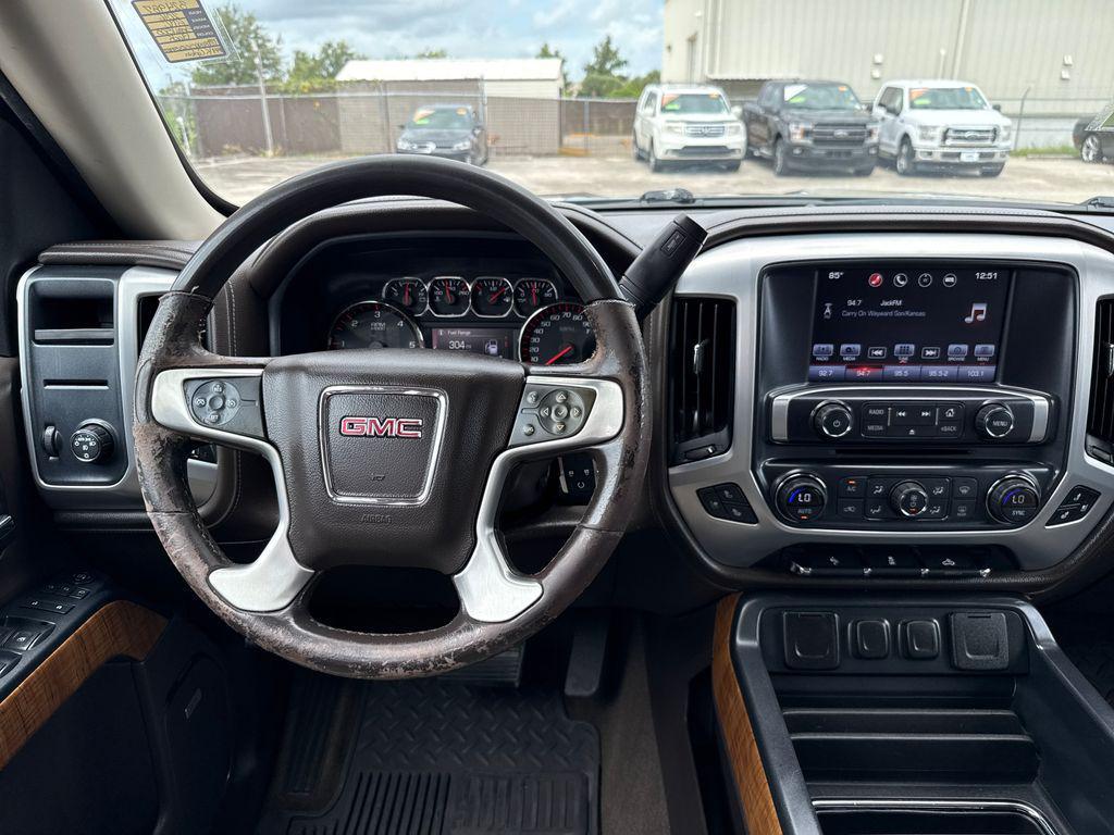 used 2016 GMC Sierra 1500 car, priced at $17,901