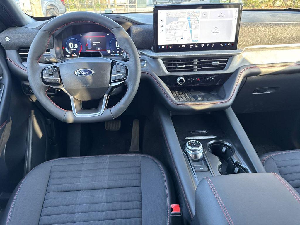 new 2025 Ford Explorer car, priced at $50,876