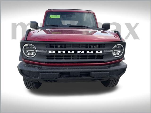 new 2025 Ford Bronco car, priced at $44,016