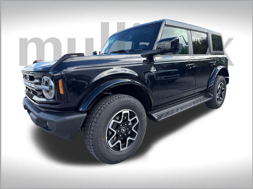 new 2025 Ford Bronco car, priced at $49,506