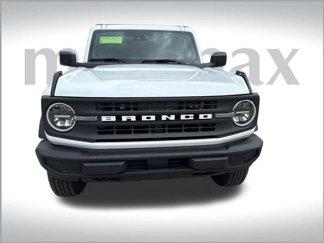 new 2025 Ford Bronco car, priced at $44,109