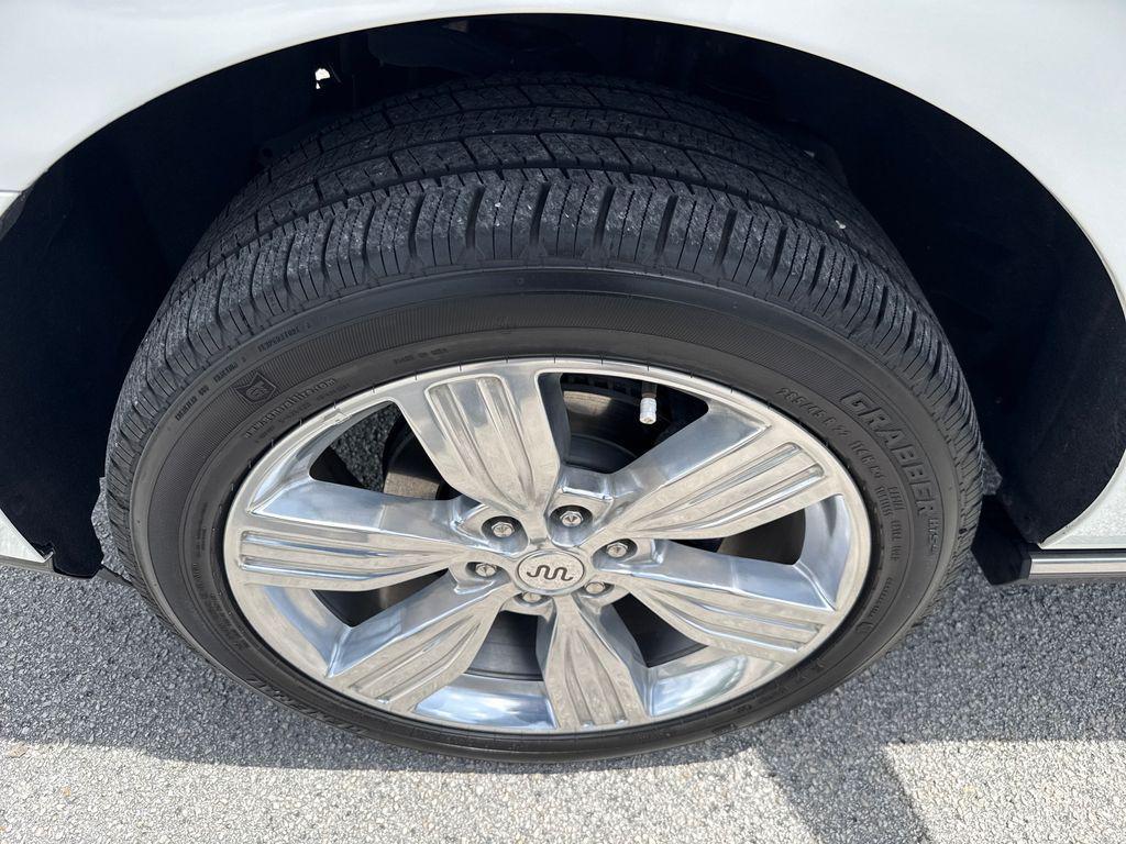used 2024 Ford Expedition car, priced at $66,901