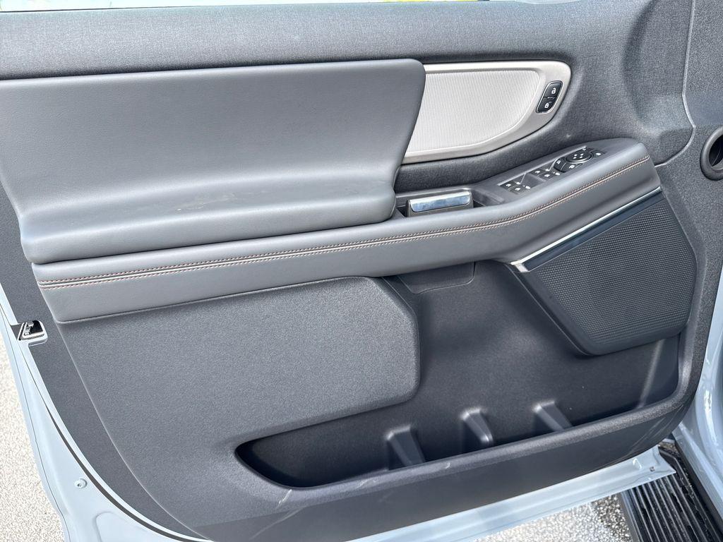 new 2025 Ford Expedition Max car, priced at $68,766