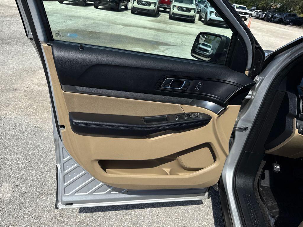 used 2017 Ford Explorer car, priced at $14,900