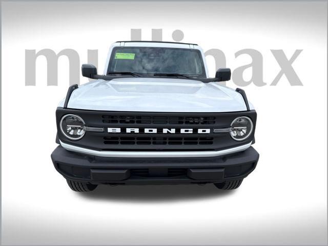 new 2025 Ford Bronco car, priced at $41,769