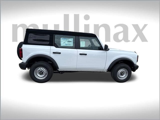 new 2025 Ford Bronco car, priced at $41,769