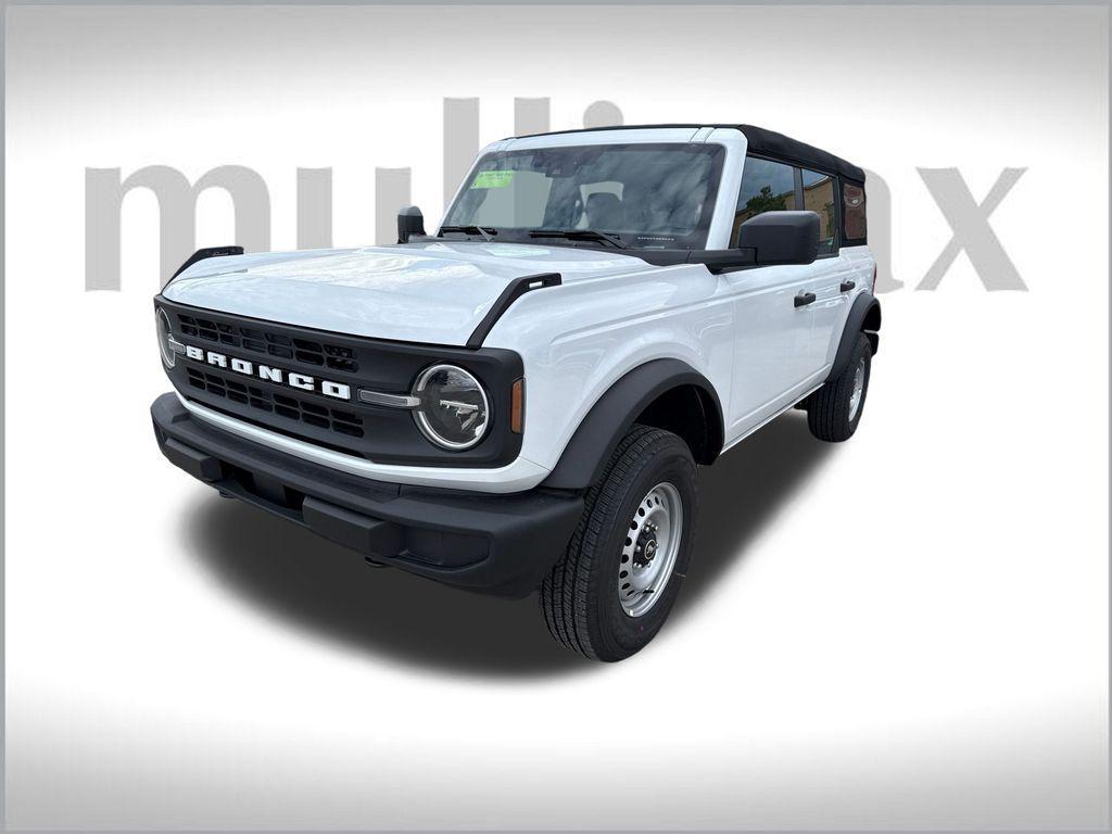 new 2025 Ford Bronco car, priced at $40,762