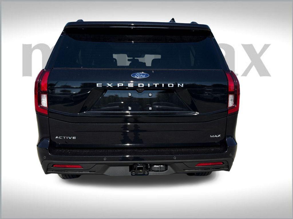 new 2025 Ford Expedition Max car, priced at $69,597