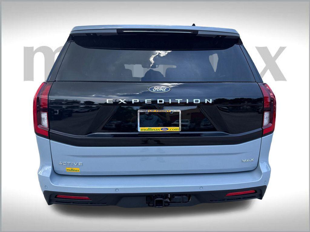 new 2025 Ford Expedition Max car, priced at $70,531