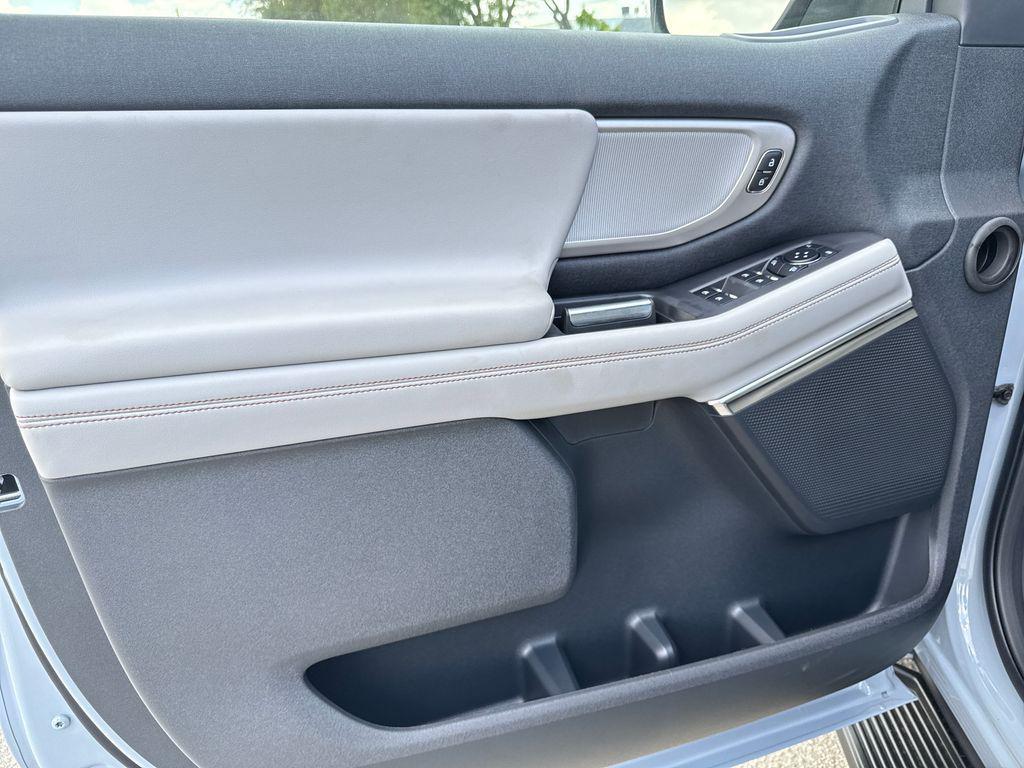 new 2025 Ford Expedition Max car, priced at $70,531