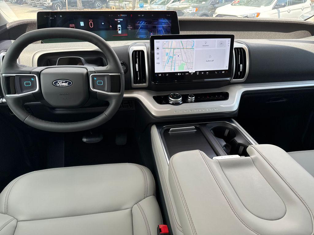new 2025 Ford Expedition Max car, priced at $70,531
