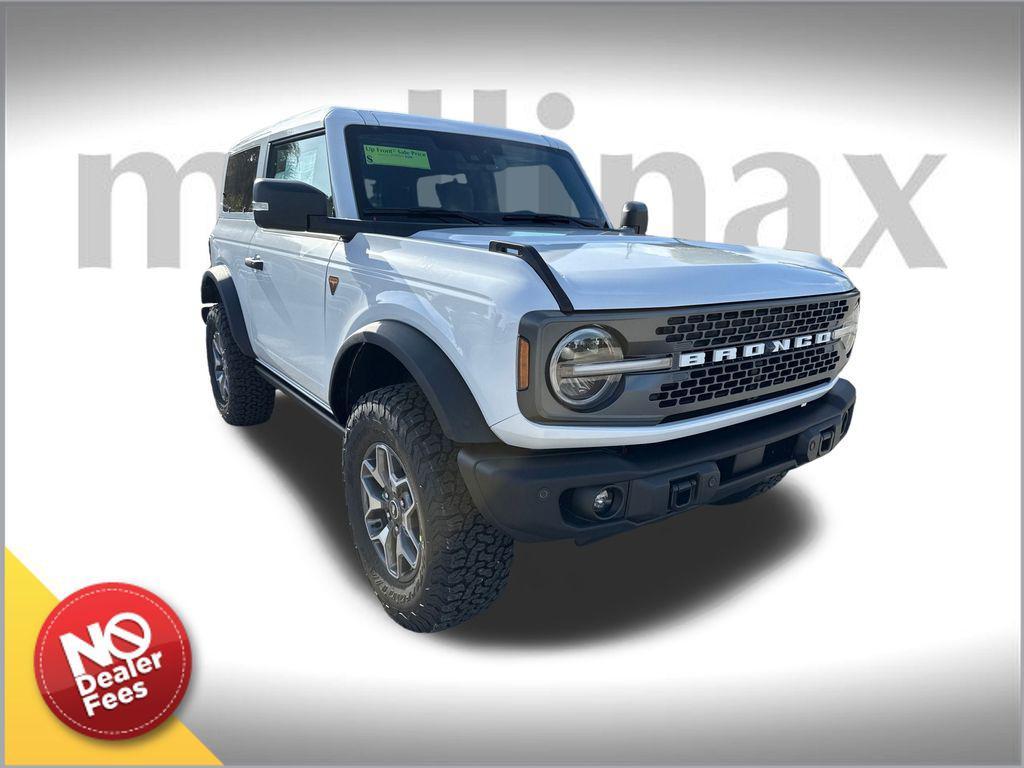 new 2025 Ford Bronco car, priced at $55,578