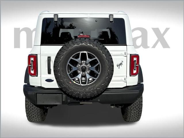 new 2025 Ford Bronco car, priced at $55,578