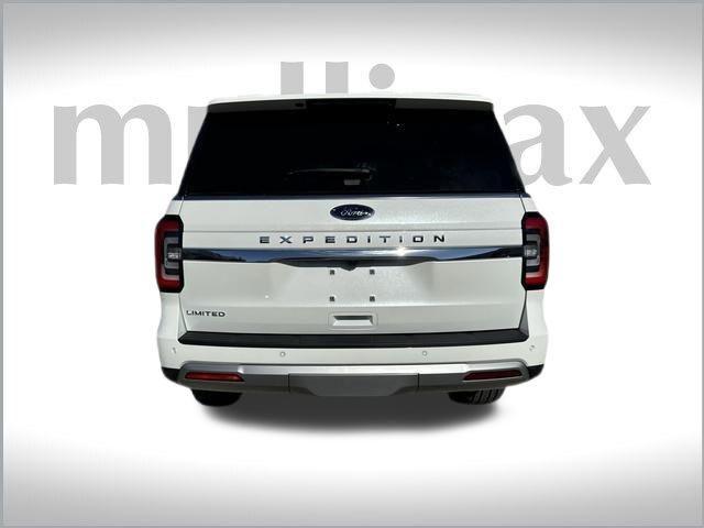 new 2024 Ford Expedition car, priced at $70,334