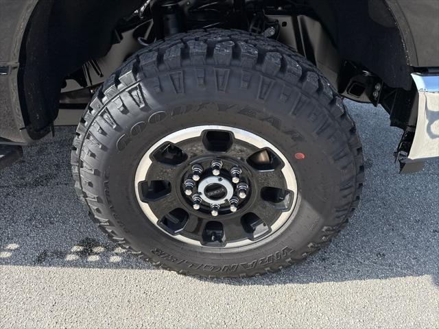 new 2025 Ford F-250 car, priced at $60,280
