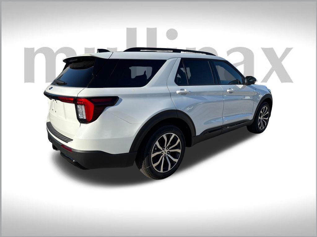 new 2025 Ford Explorer car, priced at $44,933