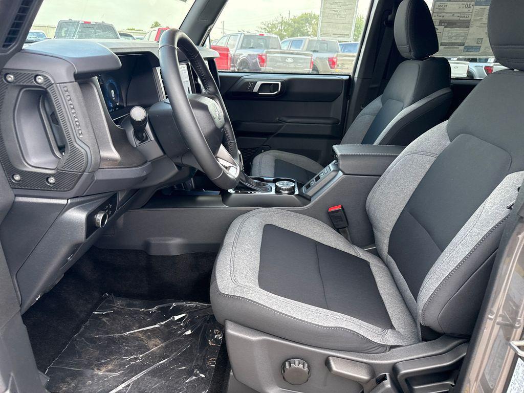 new 2025 Ford Bronco car, priced at $42,550