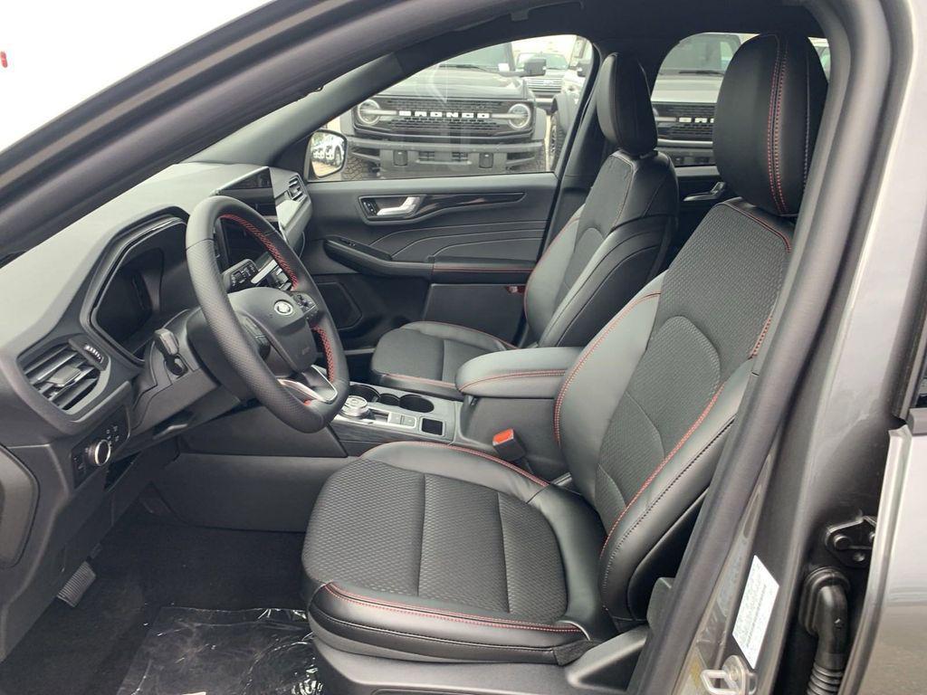 new 2025 Ford Escape car, priced at $26,164