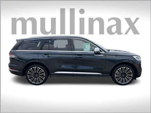 used 2020 Lincoln Aviator car, priced at $41,901