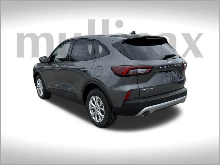 new 2025 Ford Escape car, priced at $24,742