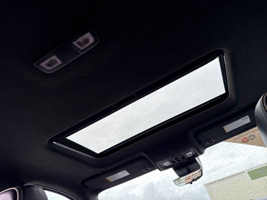 used 2022 GMC Sierra 1500 car, priced at $58,900