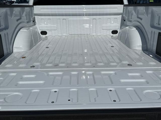 new 2025 Ford F-150 car, priced at $45,552