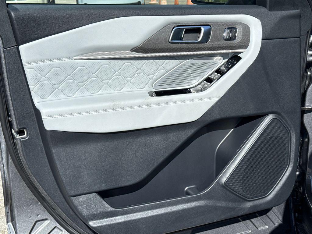 new 2025 Ford Explorer car, priced at $59,611