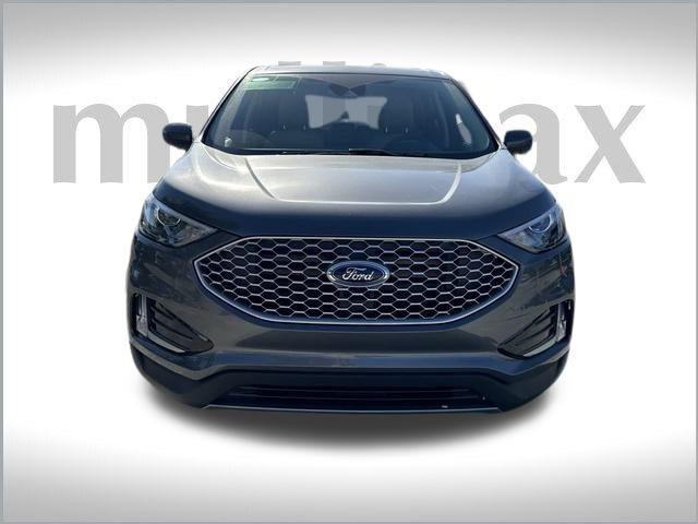 new 2024 Ford Edge car, priced at $32,900