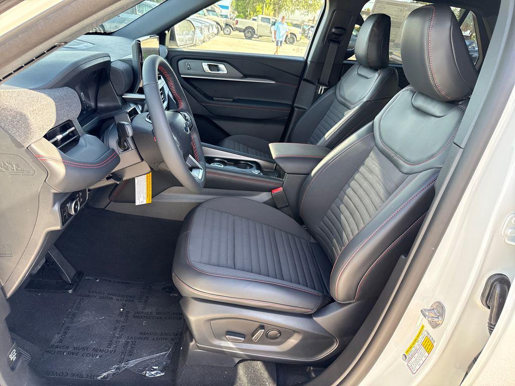 new 2025 Ford Explorer car, priced at $44,934