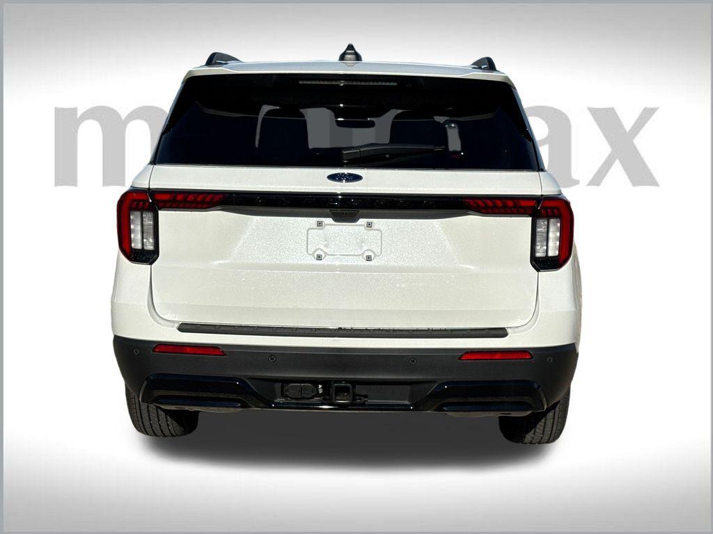 new 2025 Ford Explorer car, priced at $44,934
