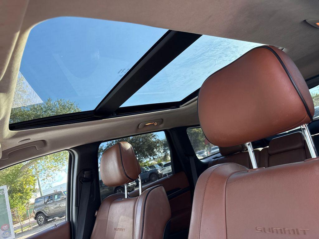 used 2015 Jeep Grand Cherokee car, priced at $14,900