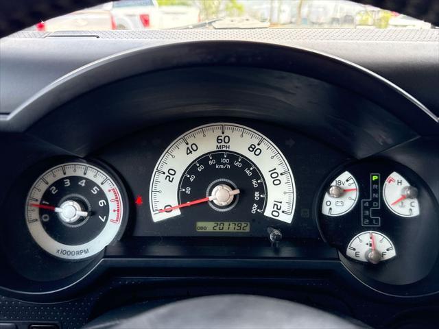 used 2010 Toyota FJ Cruiser car, priced at $15,900