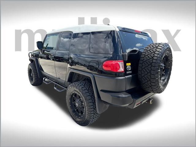 used 2010 Toyota FJ Cruiser car, priced at $15,900