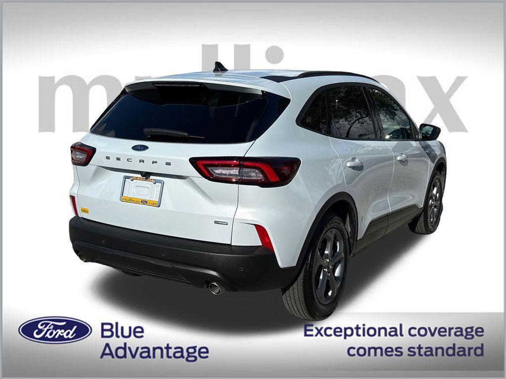 used 2025 Ford Escape car, priced at $30,900