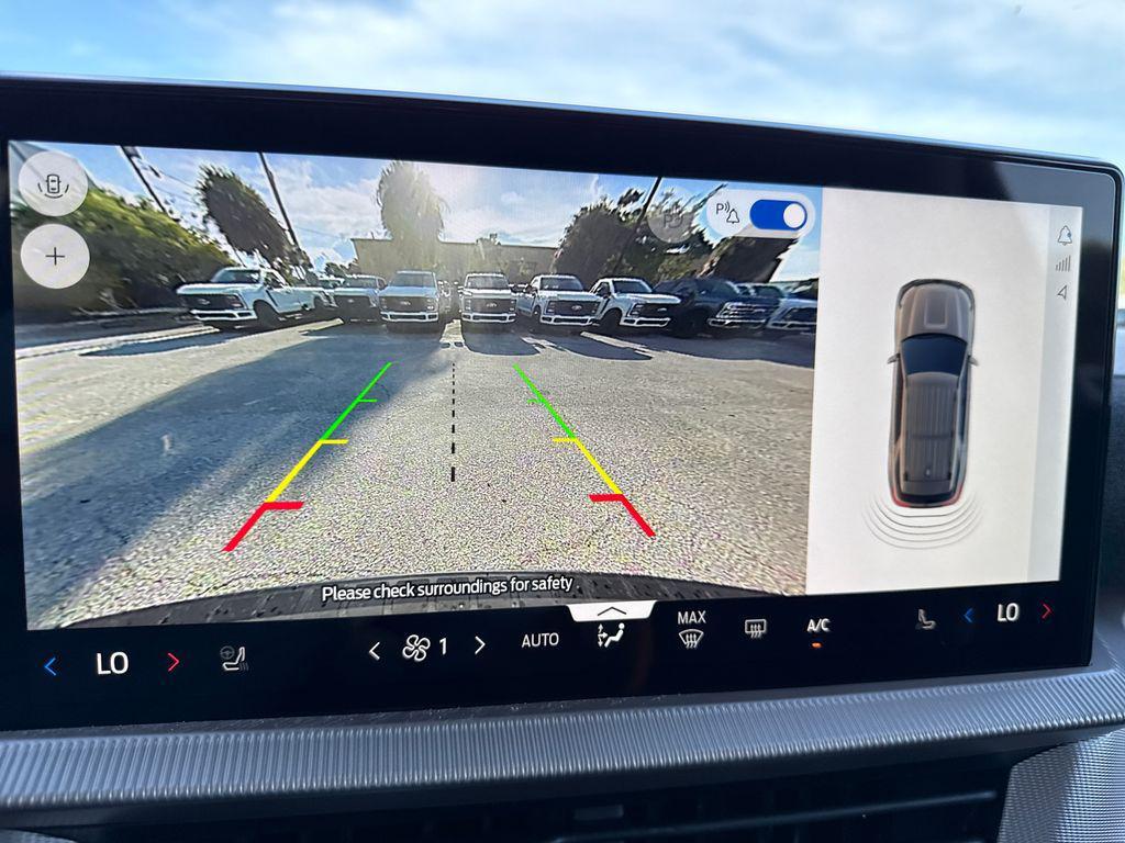 new 2025 Ford Explorer car, priced at $40,715